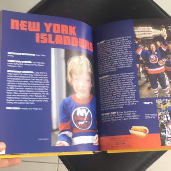 Stephen Cole Double Overtime The Hockey Fan's Ultimate Hockey Book - Picture 15 of 16